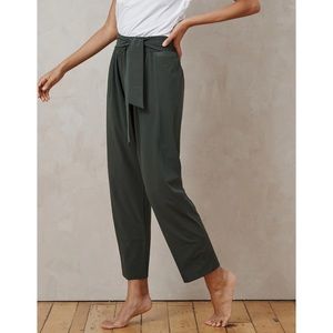 ADAY Easy Days Pants in Moss Size Medium